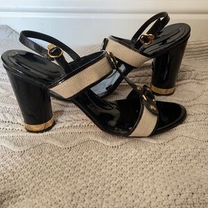 VTG BCBG MAXAZRIA Black and Cream Heel Sandals